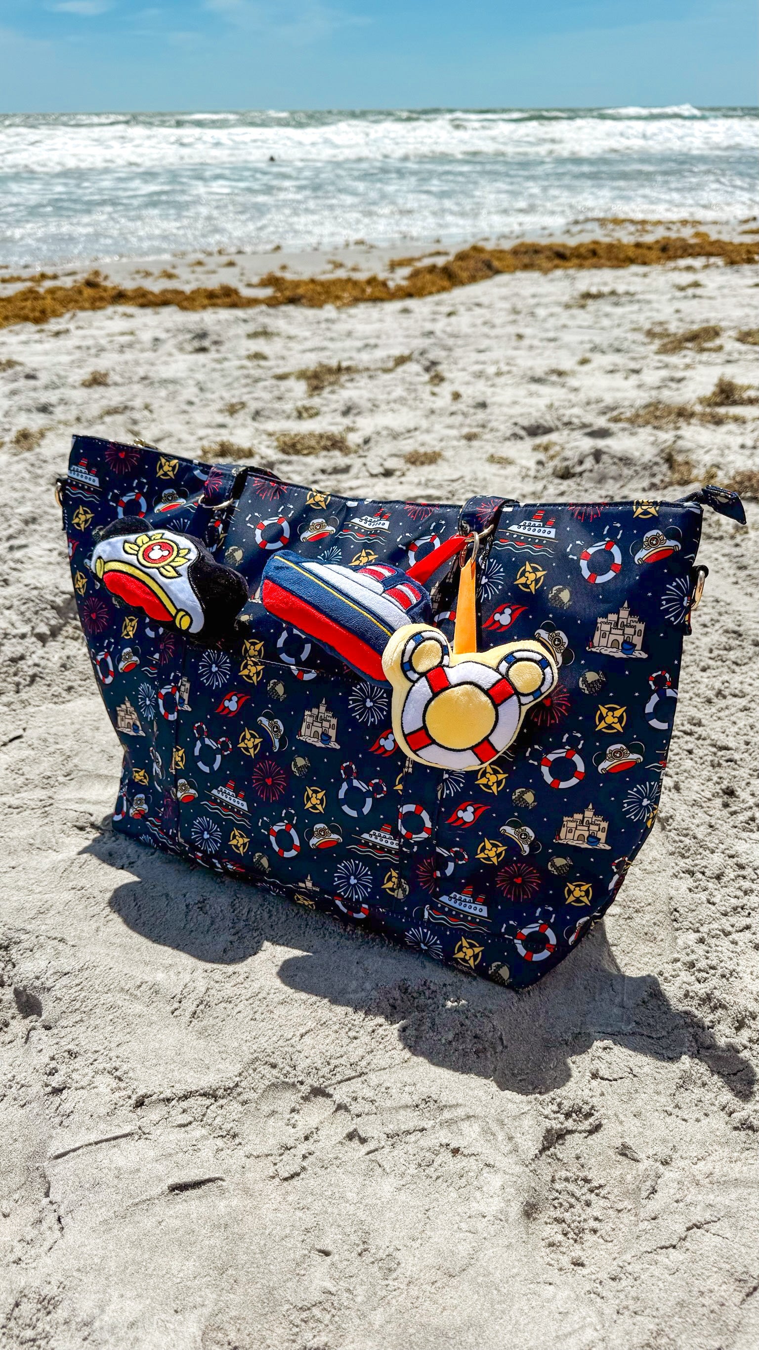 CRUISE COLLECTION